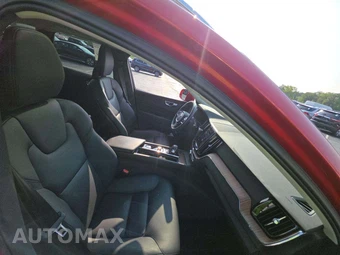2023 Volvo XC60 B5 Plus Bright Theme – miniatura 18