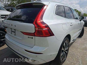 2023 Volvo XC60 B5 Plus Bright Theme – miniatura 3