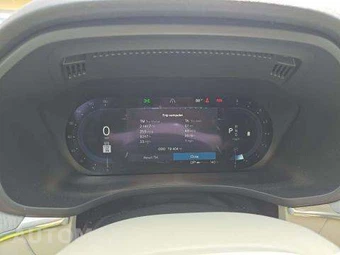 2023 Volvo XC60 B5 Plus Bright Theme – miniatura 9