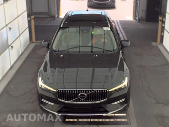 2023 Volvo XC60 B5 Plus Bright Theme – miniatura 2