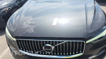 2023 Volvo XC60 B5 Plus Bright Theme – miniatura 23
