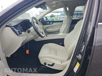 2023 Volvo XC60 B5 Plus Bright Theme – miniatura 7