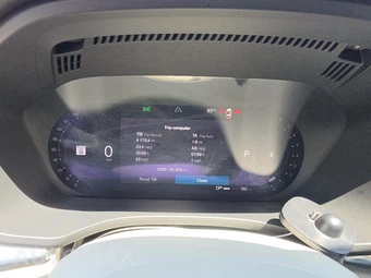 2023 Volvo XC60 B5 Plus Bright Theme – miniatura 12