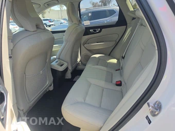 2023 Volvo XC60 B5 Plus Bright Theme – miniatura 13