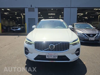 2023 Volvo XC60 B5 Plus Bright Theme – miniatura 2