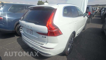 2023 Volvo XC60 B5 Plus Bright Theme – miniatura 25