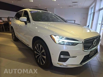 2023 Volvo XC60 B5 Plus Bright Theme - miniatura 4