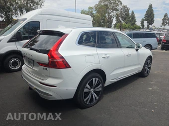 2023 Volvo XC60 B5 Plus Bright Theme – miniatura 4