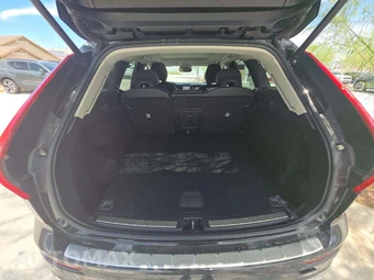 2023 Volvo XC60 B5 Plus Bright Theme - miniatura 14