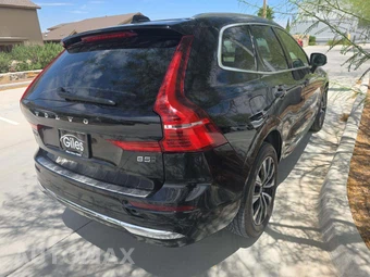 2023 Volvo XC60 B5 Plus Bright Theme - miniatura 3
