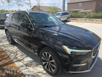 2023 Volvo XC60 B5 Plus Bright Theme - miniatura 4