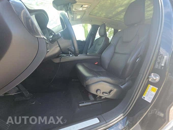2023 Volvo XC60 B5 Plus Bright Theme - miniatura 6