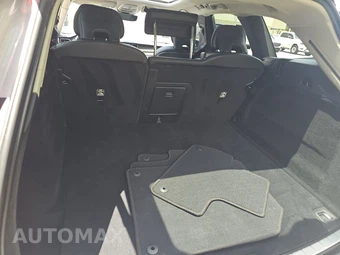 2023 Volvo XC60 B5 Plus Bright Theme – miniatura 16