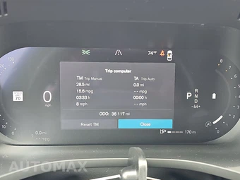 2023 Volvo XC60 B5 Plus Bright Theme – miniatura 12