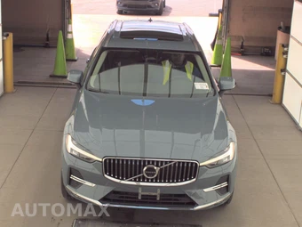 2023 Volvo XC60 B5 Plus Bright Theme – miniatura 2