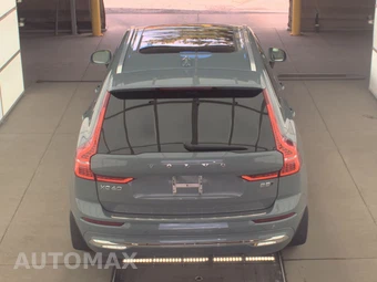2023 Volvo XC60 B5 Plus Bright Theme – miniatura 5