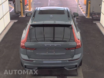 2023 Volvo XC60 B5 Plus Dark Theme – miniatura 5
