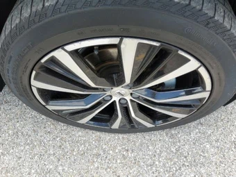2023 Volvo XC60 B5 Plus Dark Theme – miniatura 22