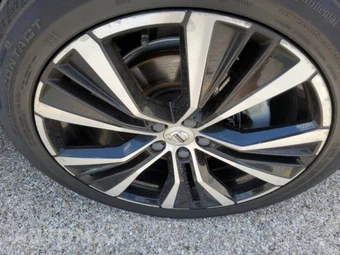 2023 Volvo XC60 B5 Plus Dark Theme – miniatura 28