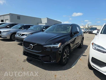 2023 Volvo XC60 B5 Plus Dark Theme