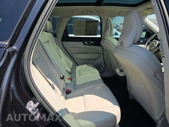 2023 Volvo XC60 B5 Plus Dark Theme – miniatura 16