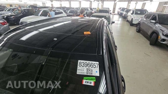 2023 Volvo XC60 B5 Plus Dark Theme - miniatura 20