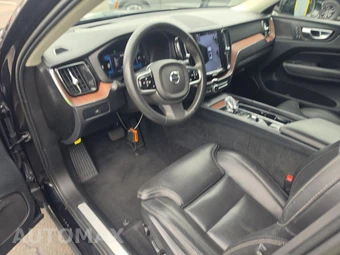 2023 Volvo XC60 B5 Ultimate Bright Theme – miniatura 11