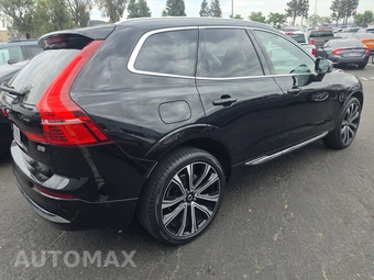 2023 Volvo XC60 B5 Ultimate Bright Theme – miniatura 4