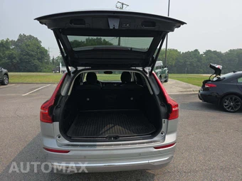 2023 Volvo XC60 B5 Ultimate Bright Theme – miniatura 14