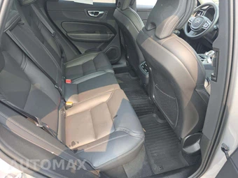 2023 Volvo XC60 B5 Ultimate Bright Theme – miniatura 16
