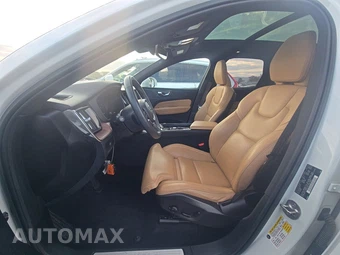 2023 Volvo XC60 B5 Ultimate Bright Theme – miniatura 7