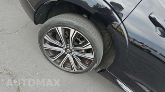 2023 Volvo XC60 B5 Ultimate Bright Theme – miniatura 24