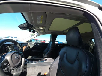2023 Volvo XC60 B5 Ultimate Bright Theme – miniatura 18