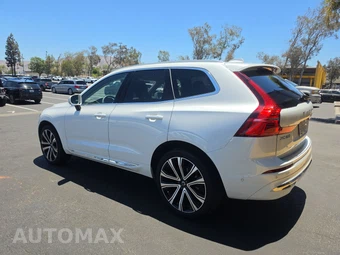 2023 Volvo XC60 B5 Ultimate Bright Theme – miniatura 6