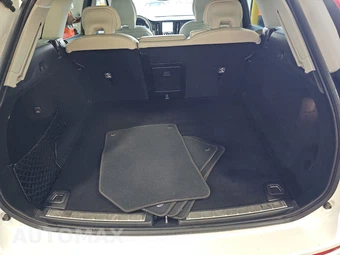 2023 Volvo XC60 B5 Ultimate Bright Theme – miniatura 16