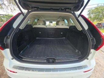 2023 Volvo XC60 B6 Ultimate Bright Theme – miniatura 14