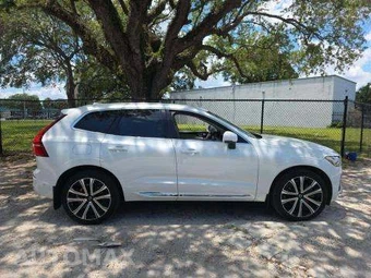 2023 Volvo XC60 B6 Ultimate Bright Theme – miniatura 4