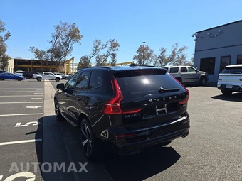 2023 Volvo XC60 B6 Ultimate Dark Theme - miniatura 6