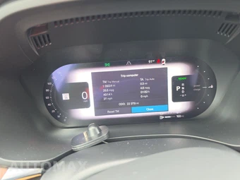 2023 Volvo XC60 Recharge Plug-In Hybrid T8 Plus Bright Theme - miniatura 12