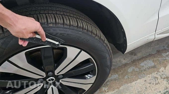 2023 Volvo XC60 Recharge Plug-In Hybrid T8 Plus Bright Theme - miniatura 24
