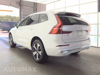 2023 Volvo XC60 Recharge Plug-In Hybrid T8 Plus Bright Theme - miniatura 6