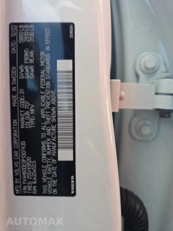 2023 Volvo XC60 Recharge Plug-In Hybrid T8 Plus Bright Theme - miniatura 14