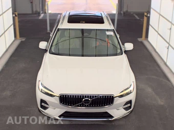 2023 Volvo XC60 Recharge Plug-In Hybrid T8 Plus Bright Theme - miniatura 2