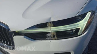 2023 Volvo XC60 Recharge Plug-In Hybrid T8 Plus Bright Theme - miniatura 20