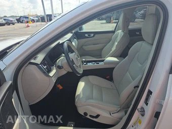 2023 Volvo XC60 Recharge Plug-In Hybrid T8 Plus Bright Theme - miniatura 7