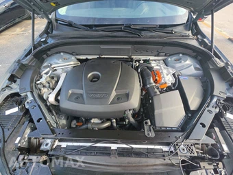 2023 Volvo XC60 Recharge Plug-In Hybrid T8 Plus Bright Theme - miniatura 15