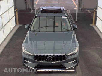 2023 Volvo XC60 Recharge Plug-In Hybrid T8 Plus Bright Theme - miniatura 2