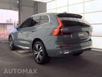2023 Volvo XC60 Recharge Plug-In Hybrid T8 Plus Bright Theme - miniatura 6