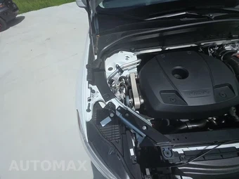 2023 Volvo XC60 Recharge Plug-In Hybrid T8 Plus Bright Theme - miniatura 24