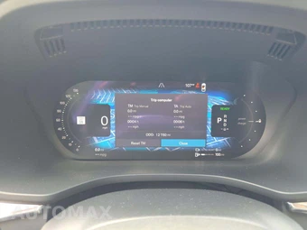 2023 Volvo XC60 Recharge Plug-In Hybrid T8 Plus Bright Theme - miniatura 6